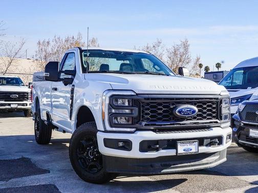 2023 Ford F-350 XL