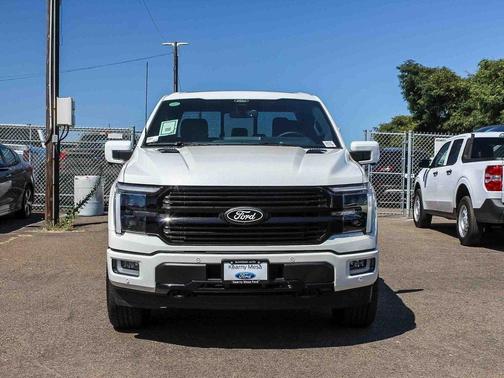 2025 Ford F-150 Platinum