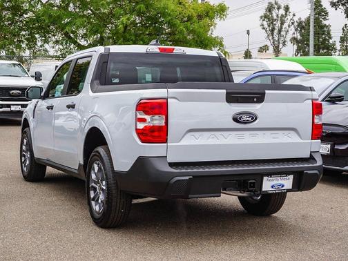 White Metallic 2026 Ford Maverick XLT