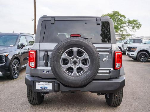 Gray Metallic 2026 Ford Bronco Big Bend
