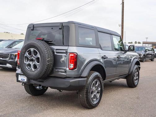 Gray Metallic 2026 Ford Bronco Big Bend