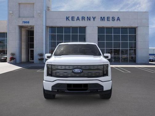 2025 Ford F-150 Lightning LARIAT