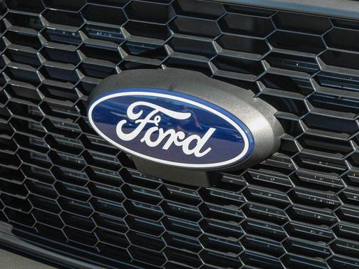Oxford White 2026 Ford Transit-150 BASE