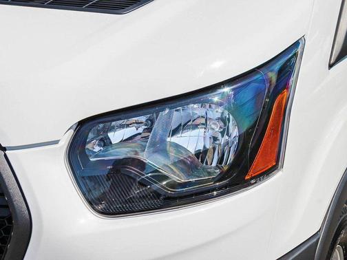 Oxford White 2026 Ford Transit-150 BASE