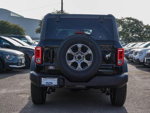 Shadow Black 2026 Ford Bronco Big Bend
