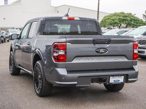 2025 Ford Maverick Lobo Standard