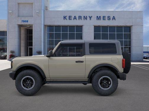Desert Sand 2026 Ford Bronco Base