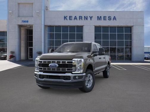 2026 Ford F-250 XLT
