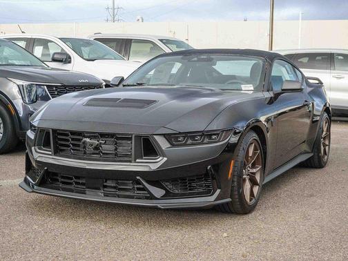 2026 Ford Mustang Dark Horse