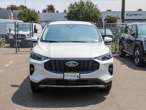 2025 Ford Escape PHEV