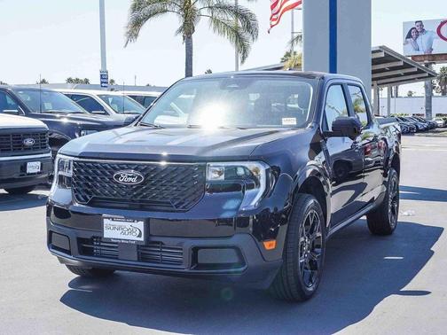 2025 Ford Maverick Lariat