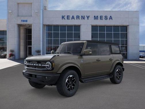 2025 Ford Bronco Outer Banks