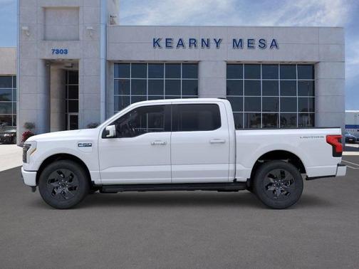 2025 Ford F-150 Lightning LARIAT