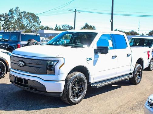 2025 Ford F-150 Lightning XLT