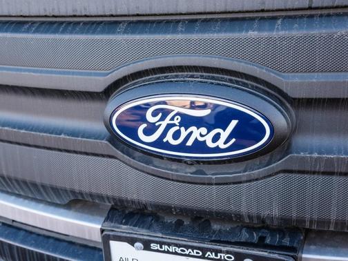 2024 Ford F-150 Lightning Pro