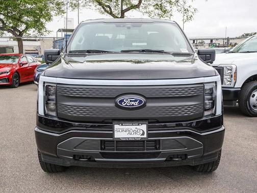 2025 Ford F-150 Lightning XLT