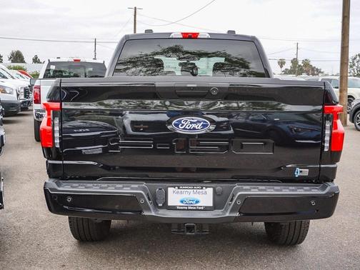2025 Ford F-150 Lightning XLT