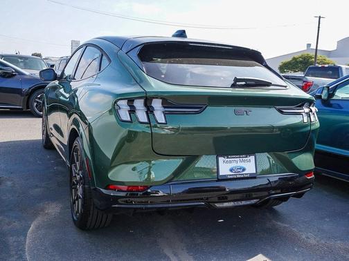 2025 Ford Mustang Mach-E GT