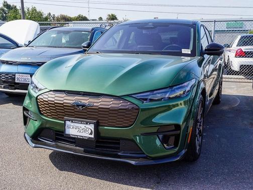 2025 Ford Mustang Mach-E GT