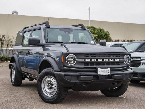 Gray Metallic 2026 Ford Bronco Base