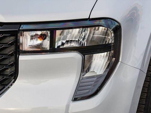 White Metallic 2026 Ford Maverick XLT