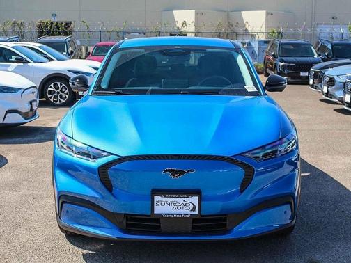 2025 Ford Mustang Mach-E Select