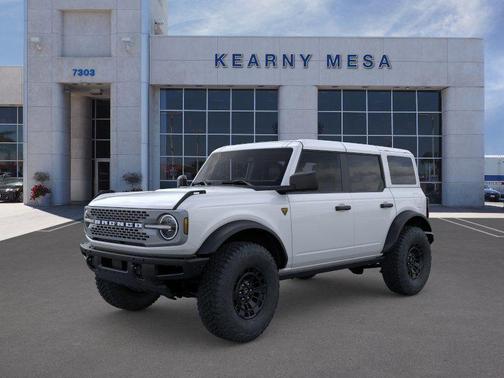 Oxford White 2026 Ford Bronco Badlands
