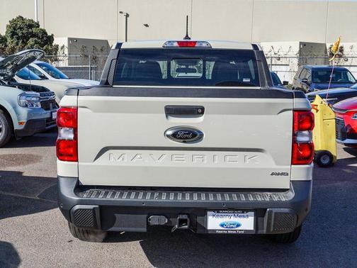 Terrain 2024 Ford Maverick Lariat