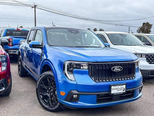 2025 Ford Maverick Lobo Standard