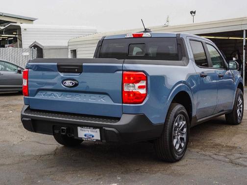 Azure Gray Metallic 2026 Ford Maverick XLT