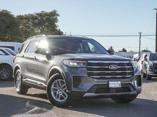 2026 Ford Explorer 