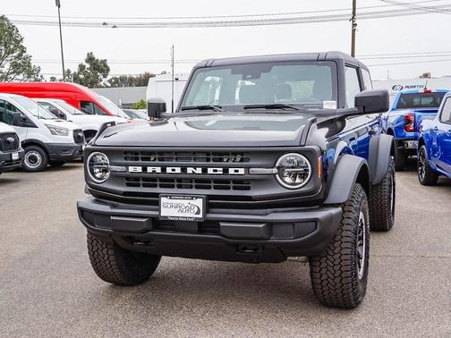 2025 Ford Bronco Base