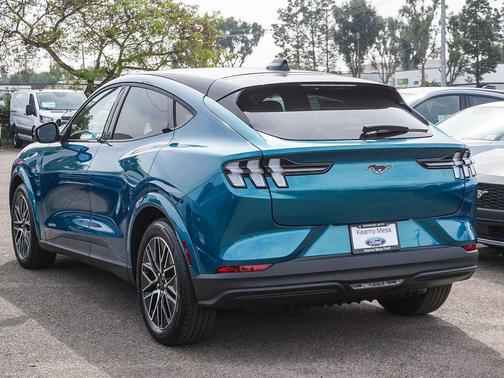 Adriatic Blue Metallic 2026 Ford Mustang Mach-E Premium