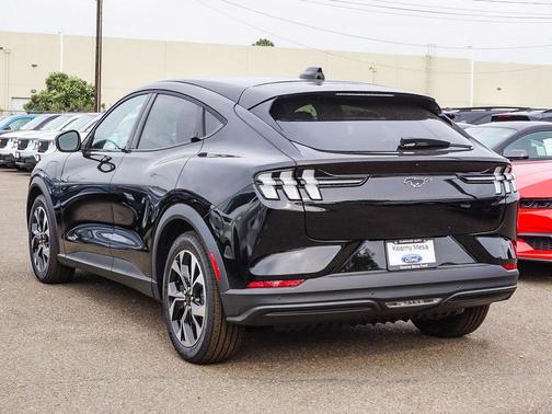 Shadow Black 2026 Ford Mustang Mach-E Select