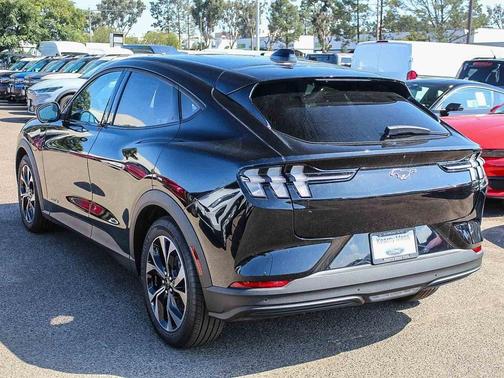 2025 Ford Mustang Mach-E Select