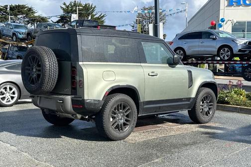 2021 Land Rover Defender 90 X-Dynamic S