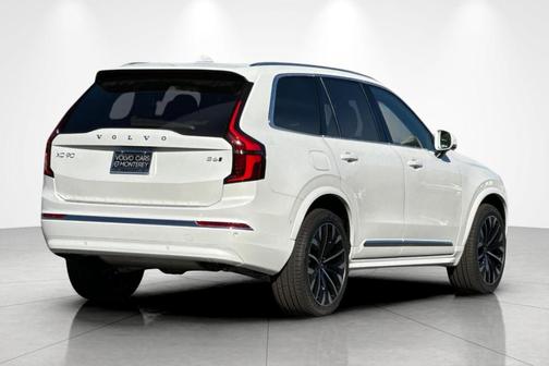 2026 Volvo XC90 B6 Plus 7-Seater