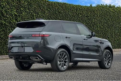 Carpathian Grey 2026 Land Rover Range Rover Sport P400 Dynamic SE