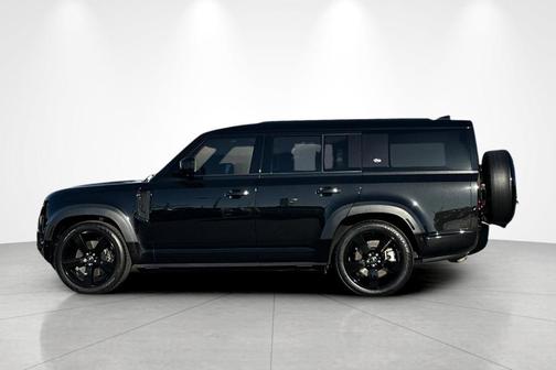 2023 Land Rover Defender X-Dynamic SE