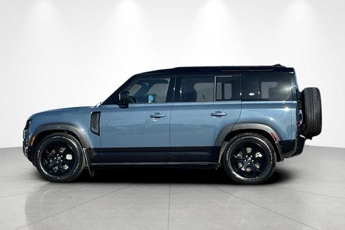 2023 Land Rover Defender 110 X-Dynamic SE