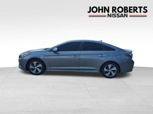2017 Hyundai Sonata Plug-In Hybrid Base