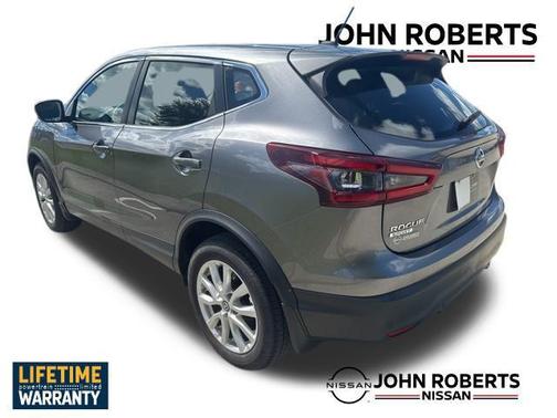 2022 Nissan Rogue Sport S