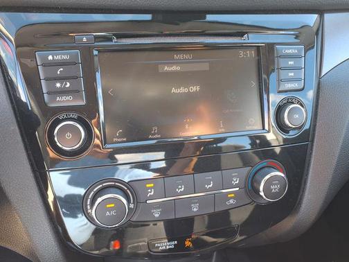 2022 Nissan Rogue Sport S