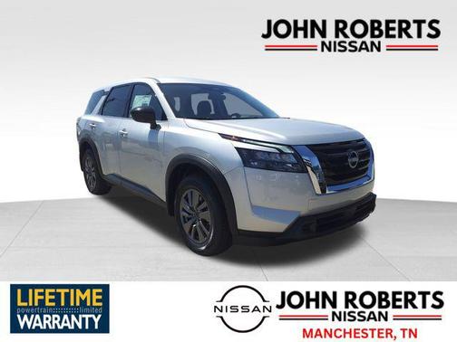2025 Nissan Pathfinder S