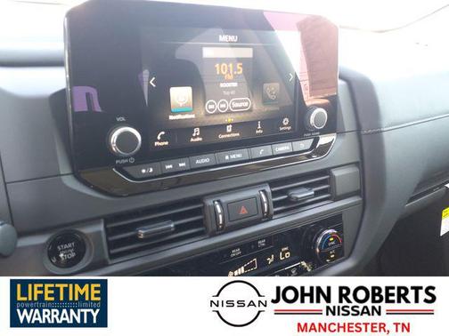 2025 Nissan Pathfinder S