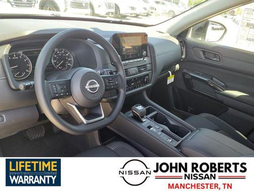 2025 Nissan Pathfinder S