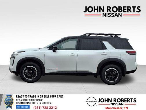 Everest White Pearl/Black 2026 Nissan Pathfinder Rock Creek