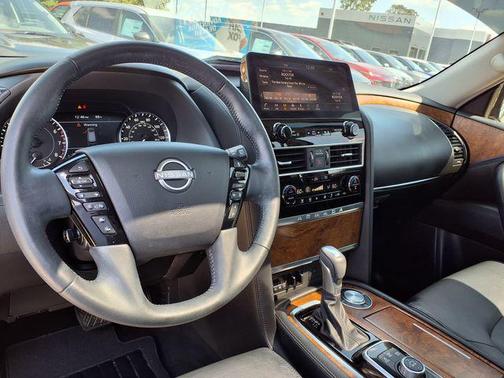 2024 Nissan Armada SL