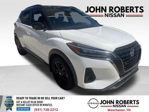 2021 Nissan Kicks SR