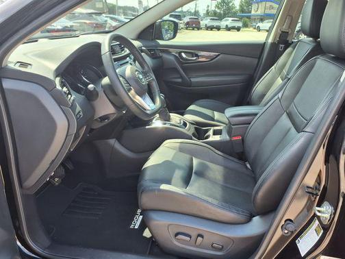 2018 Nissan Rogue Sport SL